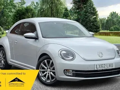 Used VW Beetle Design 105 HP (77 kW) 2013 Silver Hatchback