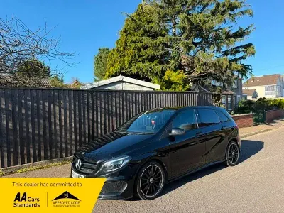 Begagnad Mercedes B200