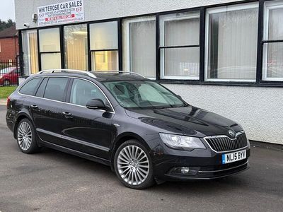 Black Used 2015 Skoda Superb Estate | £5,495 (Expensive)