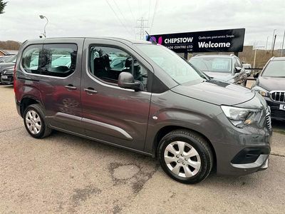 Used Vauxhall Combo S 100 HP (73 kW) 2019 Grey MPV