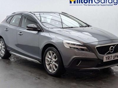 Used Volvo V40 CC Pro 152 HP (111 kW) 2017 Estate