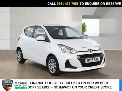 Used Hyundai i10 SE 67 HP (49 kW) 2019 White Hatchback