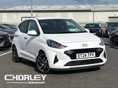 White Used 2024 Hyundai i10 Premium Hatchback | £13,995 (Fair price)