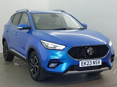 Używany MG ZS Exclusive 111 KM (81 kW) 2023 Niebieski SUV