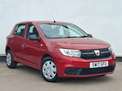 Used Dacia Sandero Ambiance 73 HP (53 kW) 2017 Red Hatchback
