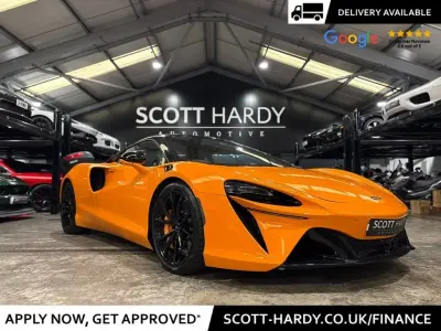 Used McLaren Artura 680 HP (500 kW) 2022 Orange Coupe