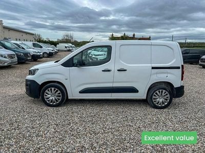 Used Peugeot Partner 131 HP (96 kW) 2020 White MPV