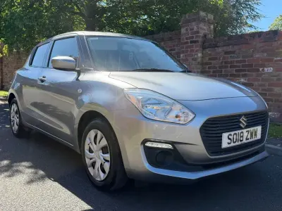 Używany Suzuki Swift SZ3 90 KM (66 kW) 2018 Srebrny Hatchback