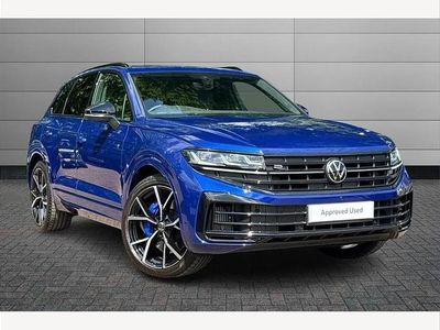 Lapiz blue Used 2025 VW Touareg R SUV | £62,095 (Fair price)