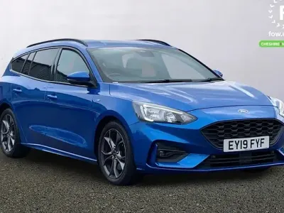 Used Ford Focus ST-Line 150 HP (110 kW) 2019 Blue Estate