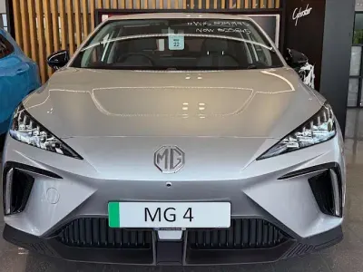 New MG MG4 EV 169 kW (231 HP) 2026 Hatchback