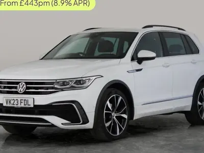 Second-hand VW Tiguan R-line 150 CP (110 kW) 2023 Alb SUV