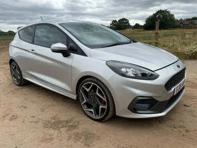 Used Ford Fiesta ST 200 HP (147 kW) 2019 Silver Hatchback