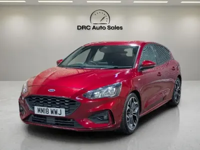 Used Ford Focus ST-Line X 120 HP (88 kW) 2018 Red Hatchback