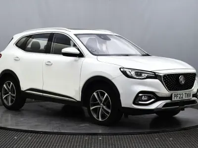 Używany MG HS Exclusive 162 KM (119 kW) 2022 Biały SUV