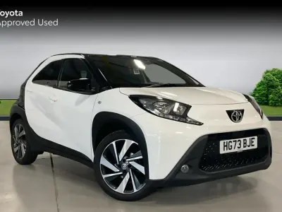 Used Toyota Aygo X 72 HP (52 kW) 2023 White SUV