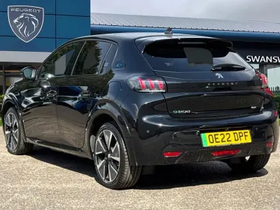 Used Peugeot e-208 GT 100 kW (136 HP) 2022 Black Hatchback