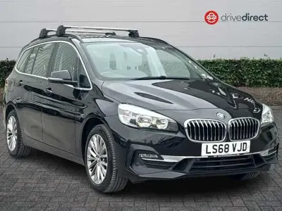 Used BMW 220 Luxury Line 190 HP (139 kW) 2018 Black Estate