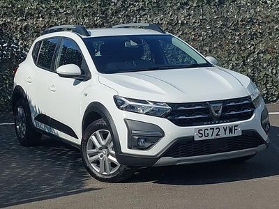 Used Dacia Sandero Comfort 91 HP (66 kW) 2022 White Hatchback