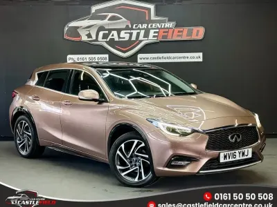 Used Infiniti Q30 Premium 109 HP (80 kW) 2016 Bronze Hatchback