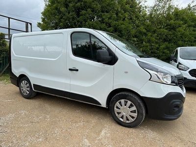 used Renault Trafic SL29 1.6DCi BUSINESS SWB 120PS Euro 6 AC+ *NO VAT*
