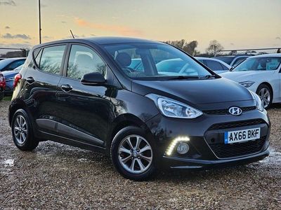 Black Used 2016 Hyundai i10 Premium Hatchback | £3,581 (Fair price)