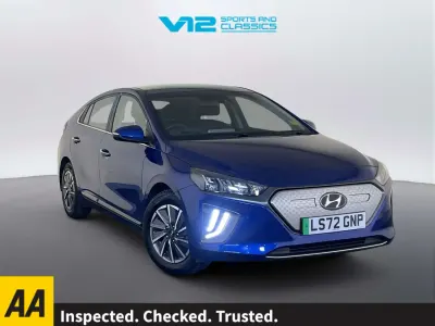 Begagnad Hyundai Ioniq Premium 100 kW (136 HK) 2022 Blå Halvkombi