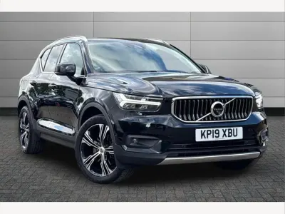Usado Volvo XC40 Inscription 190 CV (139 kW) 2019 Negro SUV