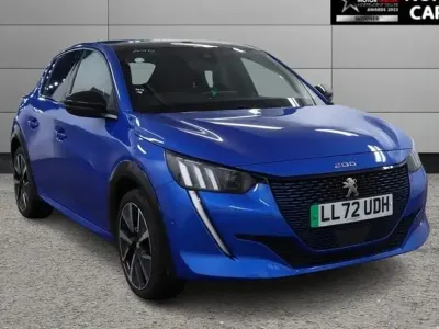 Second-hand Peugeot e-208 Premium 100 kW (136 CP) 2022 Albastru Hatchback