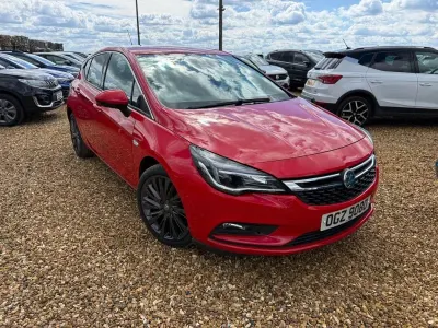 Used Vauxhall Astra S 150 HP (110 kW) 2019 Red Hatchback