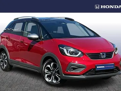 Używany Honda Jazz Hybrid 109 KM (80 kW) 2020 Czerwony Hatchback