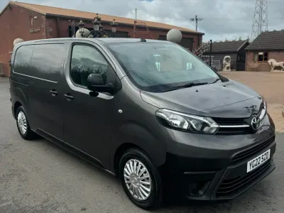 Used Toyota Proace Active 120 HP (88 kW) 2022 Grey MPV