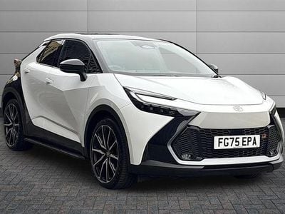 Used Toyota C-HR Sport 223 HP (164 kW) 2025 Platinum white SUV