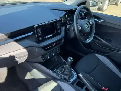 Begagnad Skoda Fabia Comfort 95 HK (69 kW) 2023 Grå Halvkombi