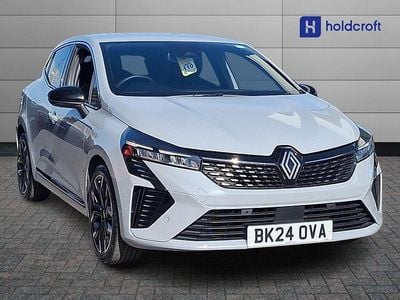 Used Renault Clio V 90 HP (66 kW) 2024 Metallic  ceramic grey  Hatchback