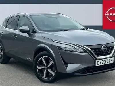 Używany Nissan Qashqai N-Connecta 190 KM (139 kW) 2023 Szary SUV