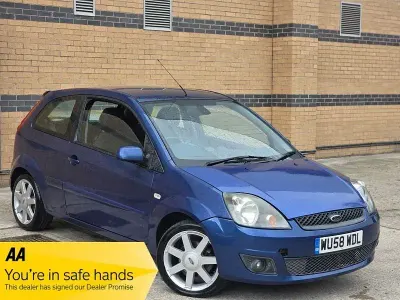 Używany Ford Fiesta Zetec 2008 Niebieski Hatchback