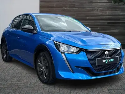 Used Peugeot e-208 Allure Premium 100 kW (136 HP) 2022 Blue Hatchback