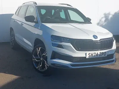 Used Skoda Karoq SportLine 150 HP (110 kW) 2024 White SUV