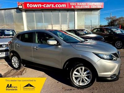 Silver Used 2014 Nissan Qashqai Acenta Premium SUV | £6,499 (Expensive)