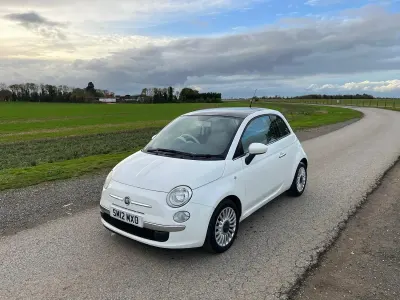 Used Fiat 500 Lounge 68 HP (50 kW) 2012 White Hatchback