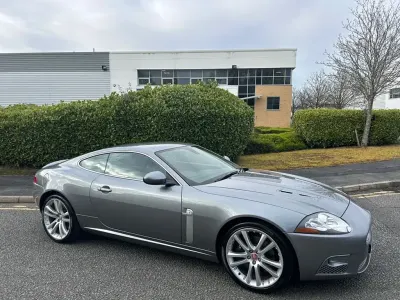 Używany Jaguar XKR Supercharged 420 KM (308 kW) 2007 Szary Coupe