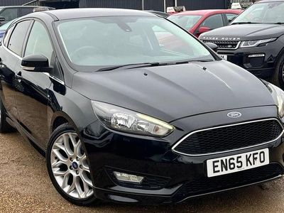 Used Ford Focus Zetec 125 HP (91 kW) 2015 Black Hatchback