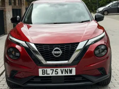 Used Nissan Juke Acenta Premium 114 HP (83 kW) 2025 Red SUV