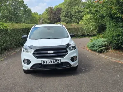 Used Ford Kuga ST-Line 150 HP (110 kW) 2019 White SUV