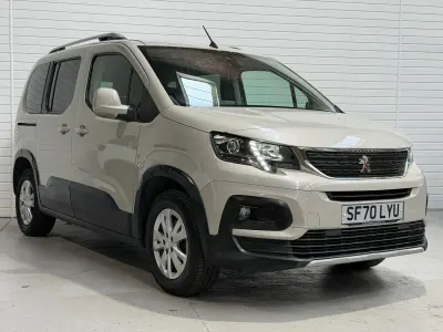 Used Peugeot Rifter Allure 131 HP (96 kW) 2020 Beige MPV