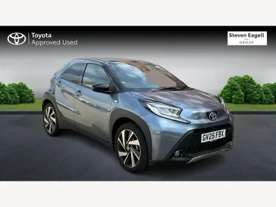 Used Toyota Aygo X 72 HP (52 kW) 2025 Grey SUV