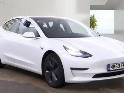 Usado Tesla Model 3 11 kW (15 HP) 2019 Sedan