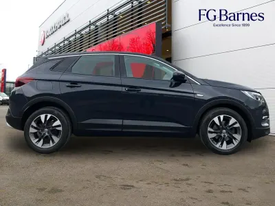 Second-hand Vauxhall Grandland X Sport 128 CP (94 kW) 2019 Gri SUV