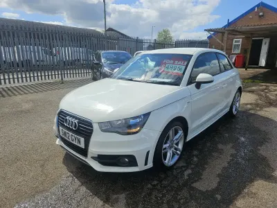 Usado Audi A1 S-Line 105 HP (77 kW) 2012 Branco Citadino